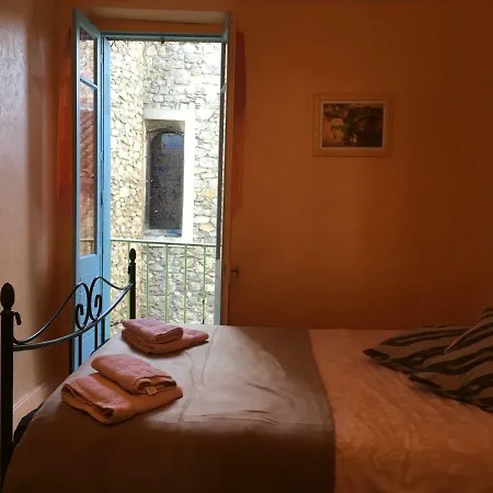 Entre L'église Et La Place Casa vacanze