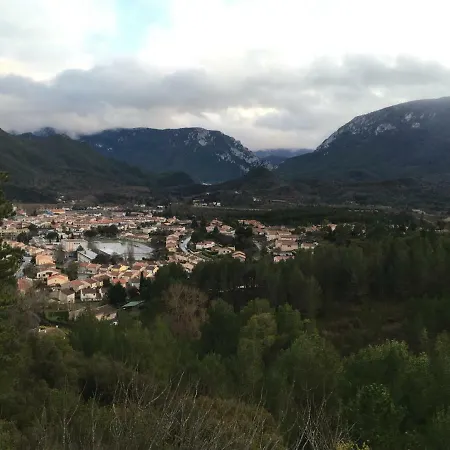 Entre L'église Et La Place Сasa de vacaciones Quillan