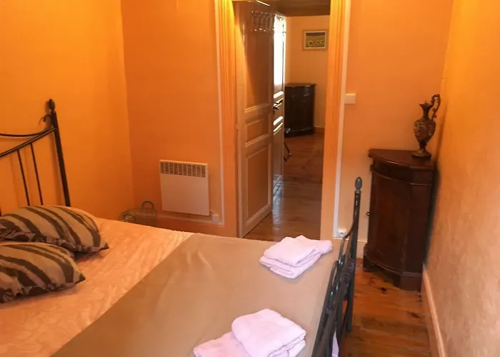 Prázdninový dům Entre L'eglise Et La Place Quillan