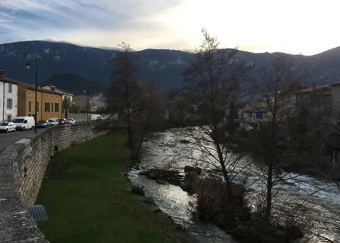 Prázdninový dům Entre L'eglise Et La Place *